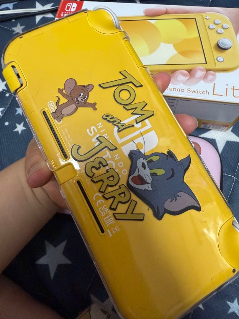 極美品！Nintendo Switch Lite イエロー