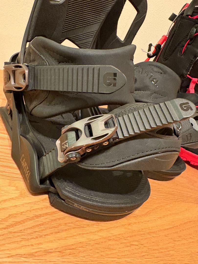 美品　BURTON スノーボードビルディング　REFLEX Sサイズ