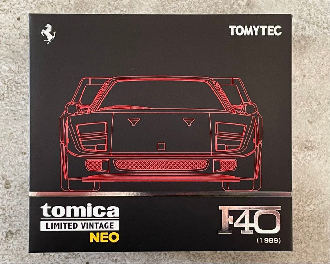 トミカ リミテッドヴィンテージ ネオ フェラーリ F40 (赤) 1989