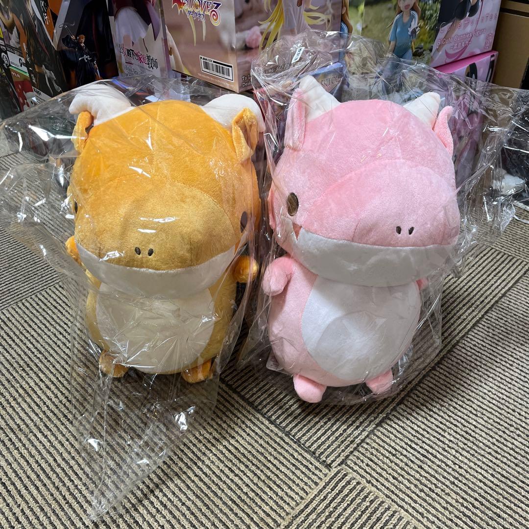 かいじゅう　せかいせいふく　ぬいぐるみ30cm 4種