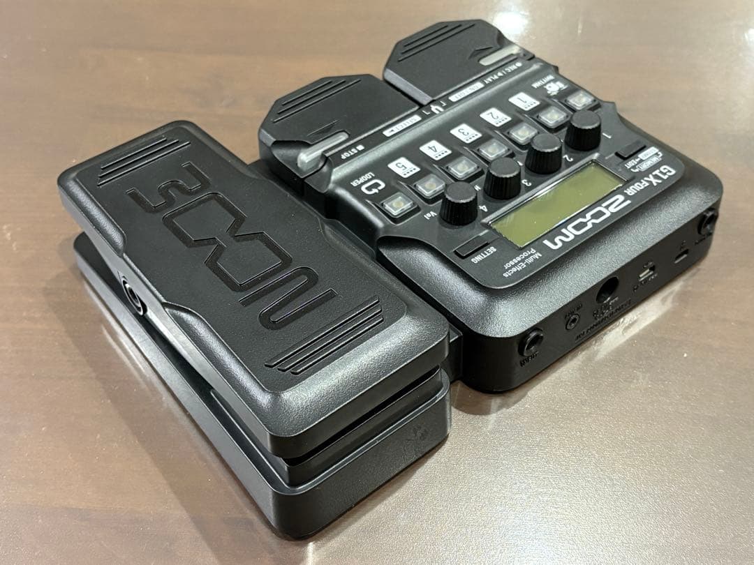 ZOOM G1X FOUR マルチエフェクター