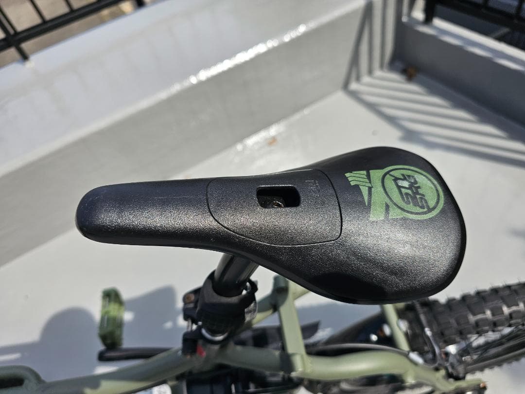 自転車本体 Panasonic EZ electric bicycle - BMX