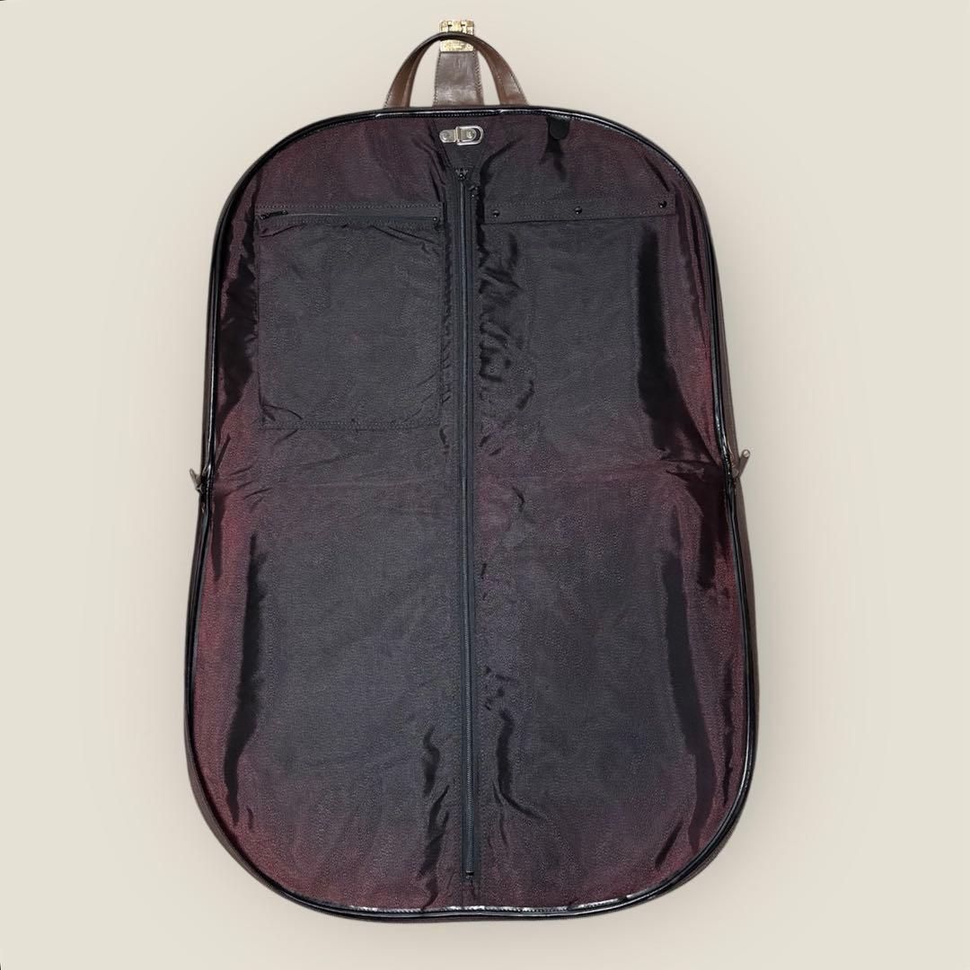 BURBERRY バーバリー ノバチェック ホースロゴ ガーメントケース 鍵付