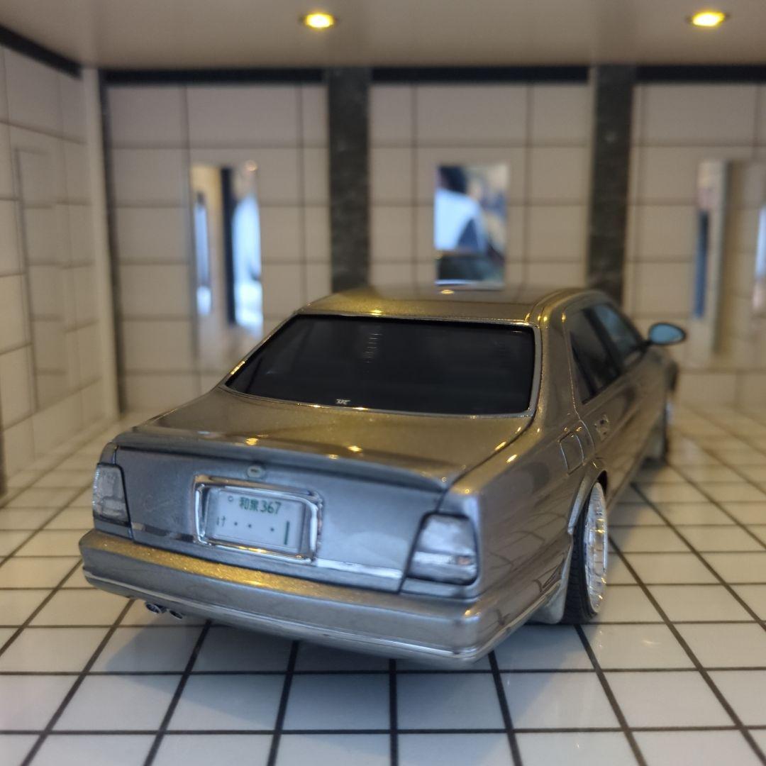 1/24 アオシマ Y32 シーマ 完成品