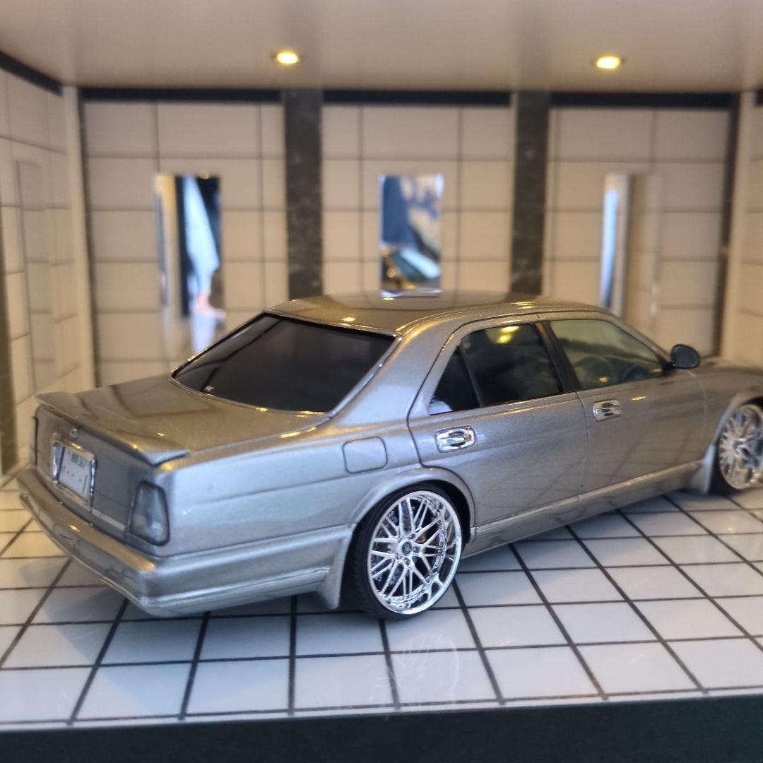 1/24 アオシマ Y32 シーマ 完成品