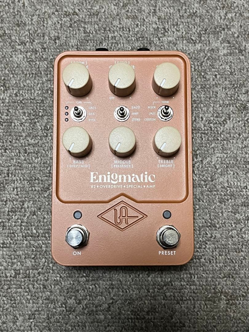 ギター Universal Audio Enigmatic UAFX
