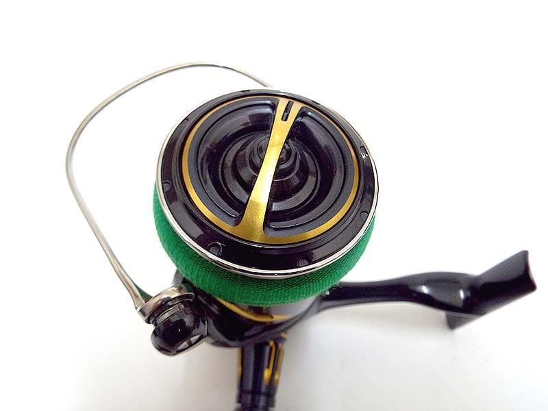 極美品 シマノ 20 ステラ SW 4000XG スピニングリール