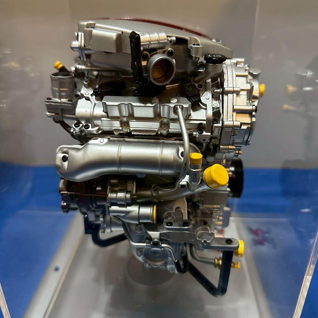 日産 スカイライン GT-R R35 エンジン