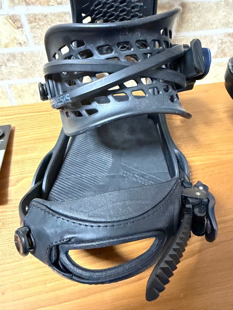 Burton Genesis Re:Flex Mサイズ 15-16モデル