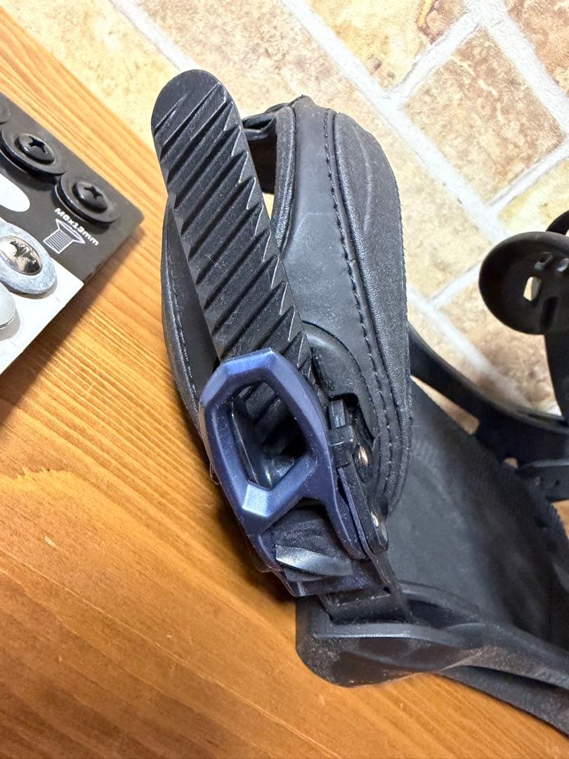 Burton Genesis Re:Flex Mサイズ 15-16モデル