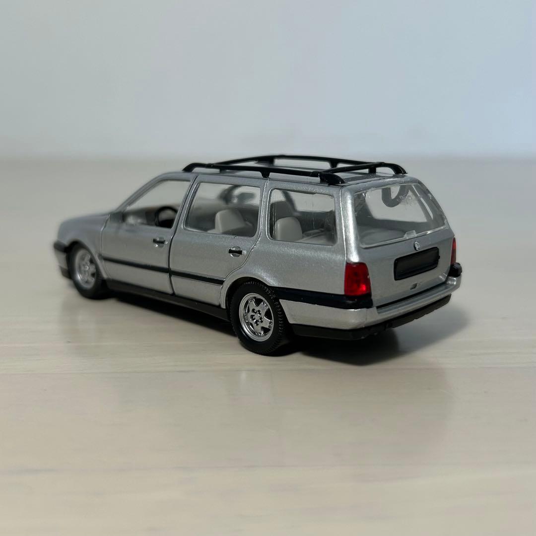 フォルクスワーゲン ゴルフ ヴァリアント　1993 Silver