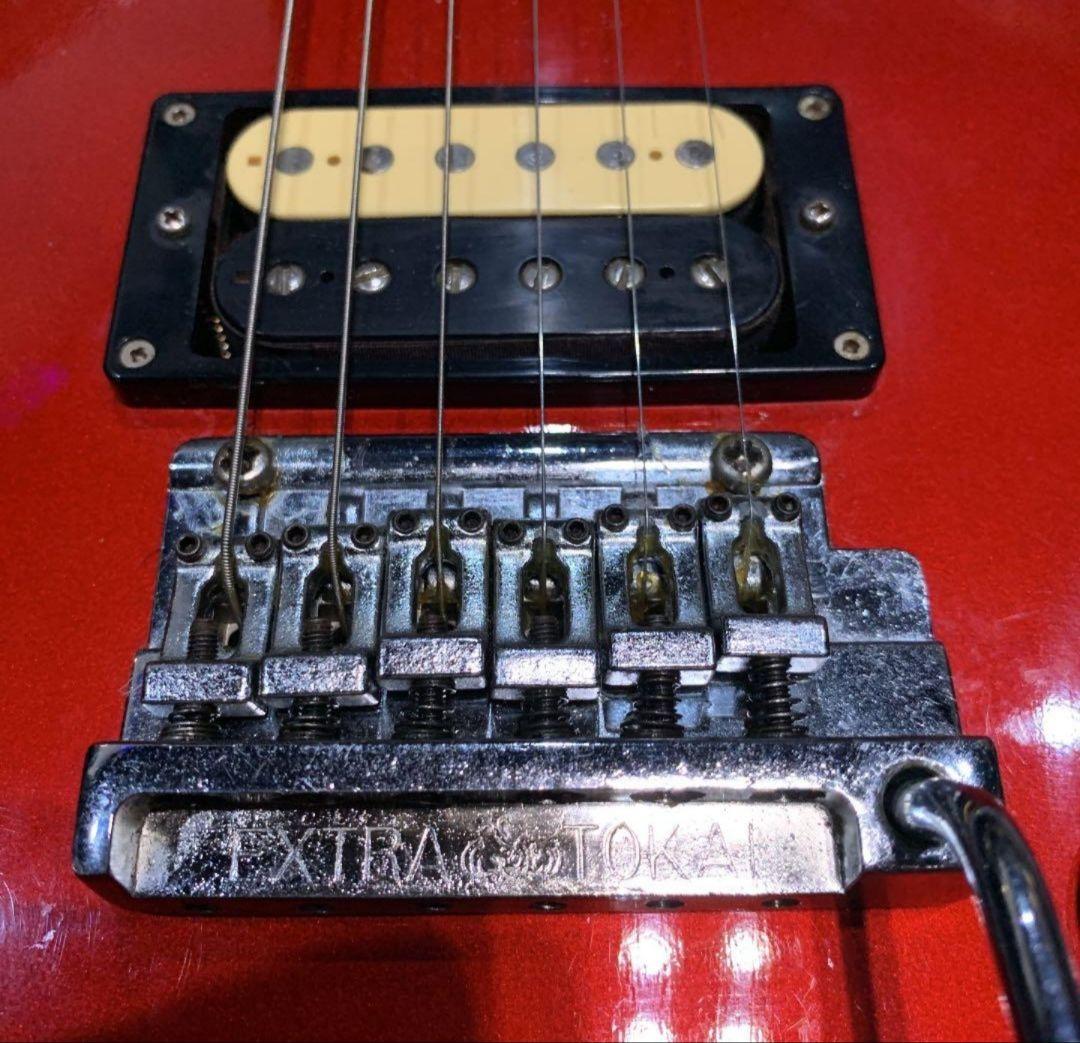 ギター Tokai V