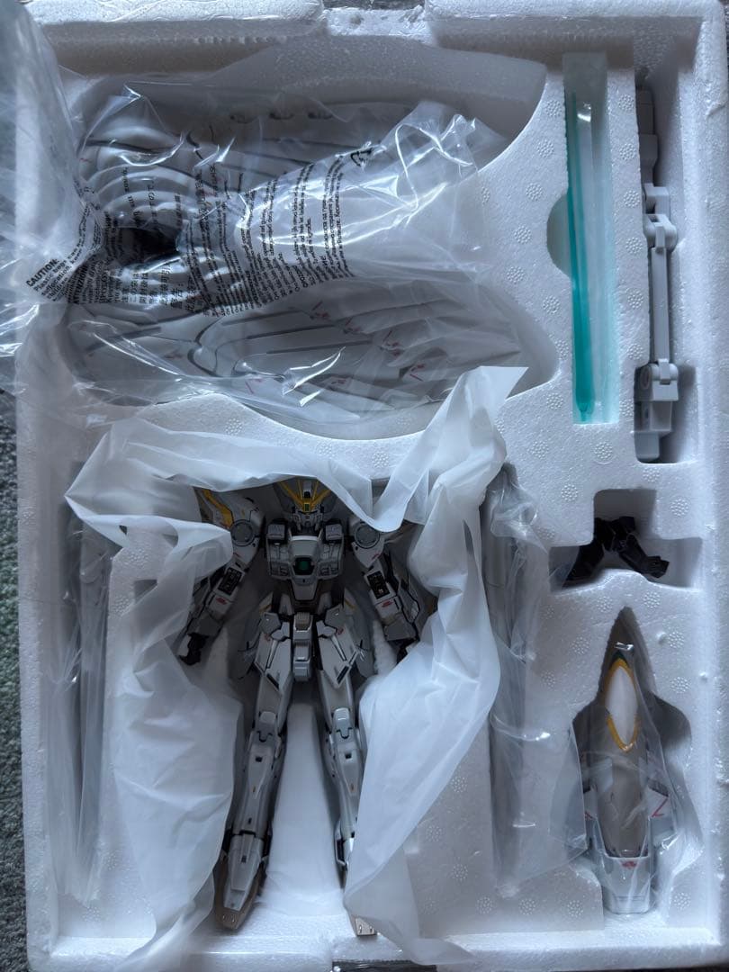 L COMPOSITE ウイングガンダム スノーホワイトプレリュード