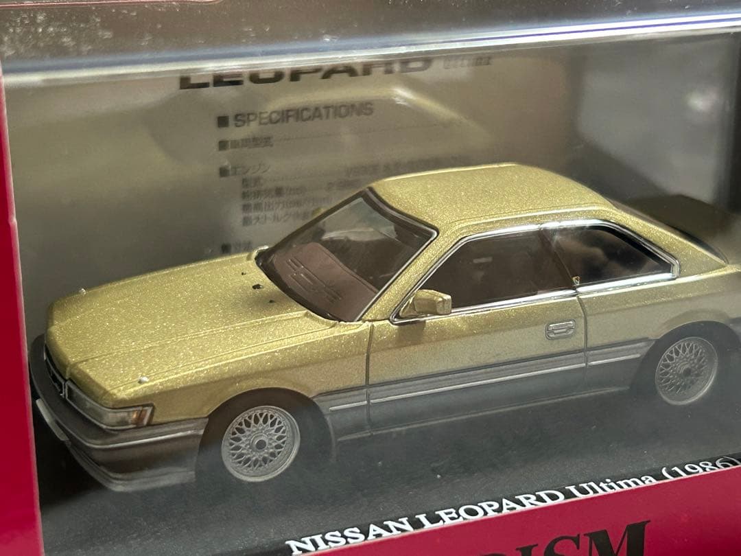 未開封 1/43 DISM F31 レパード ゴールドメタリックツートン