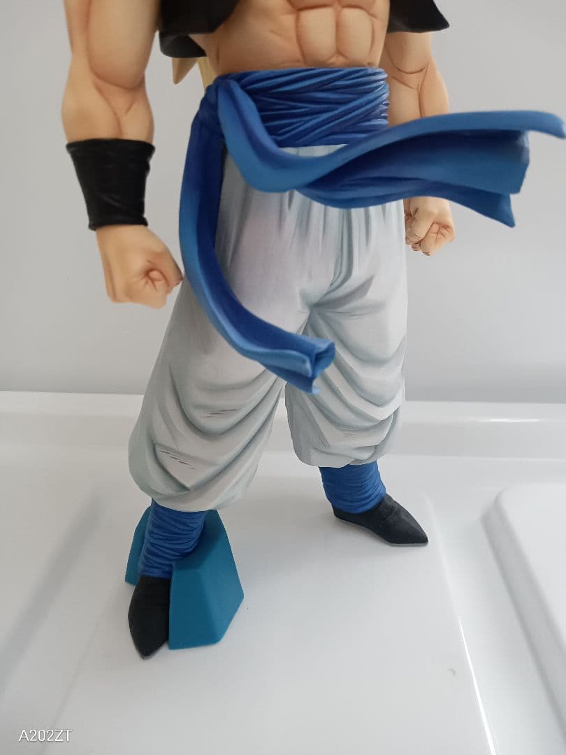ドラゴンボール　スーパーサイヤ人３ゴジータ　リペイント　フィギュア