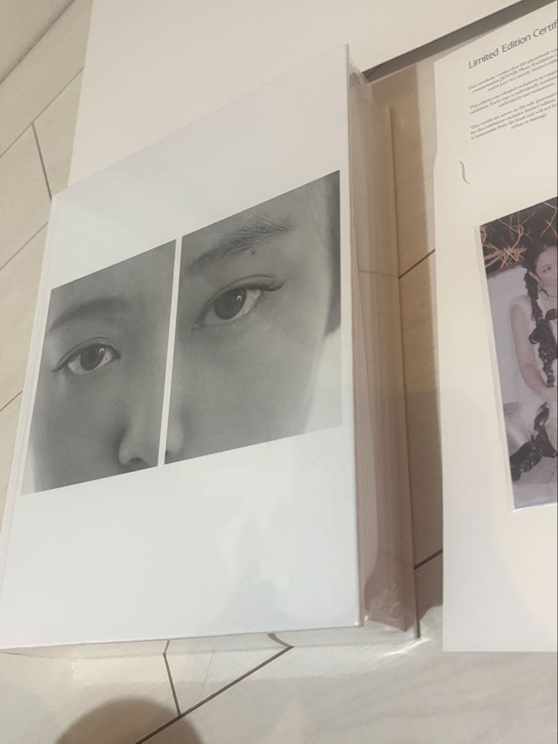 JENNIE ジェニ Photobook popupフォトブック j2nni5
