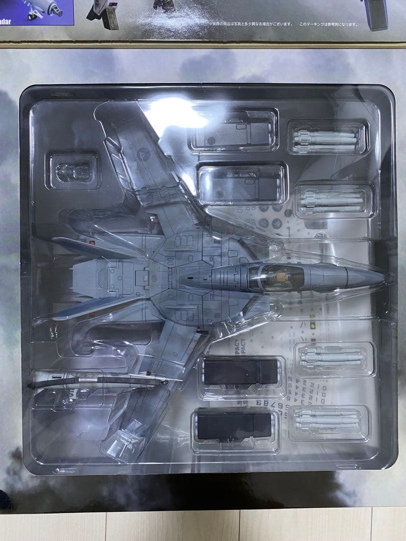 YAMATO マクロス1/48 VF-1Aロービジビリティカラーリミテッドver
