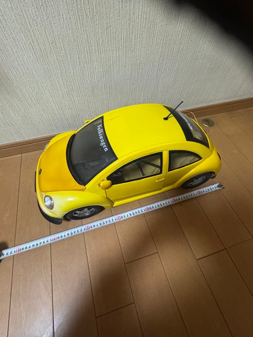 Volkswagen ビートル 黄色 ラジコン
