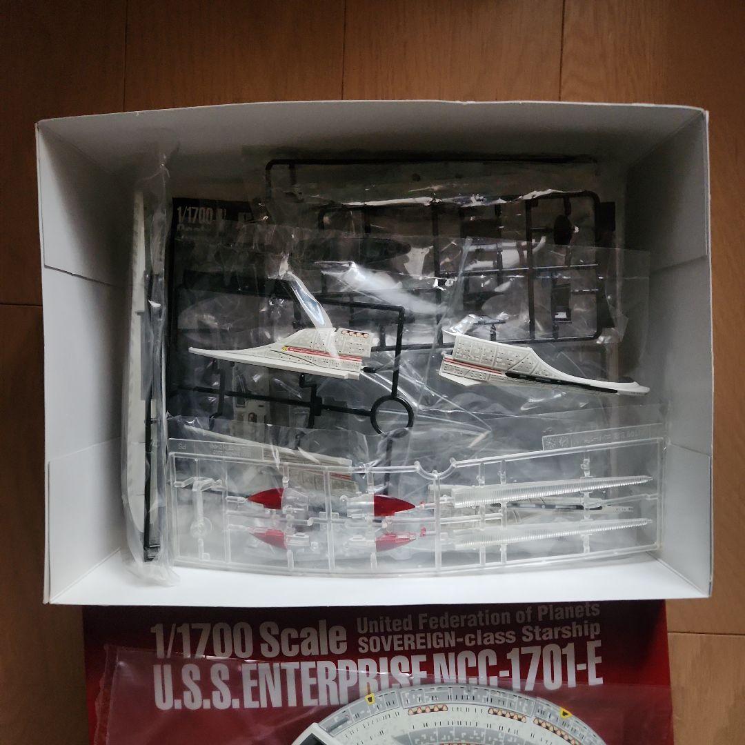 1/1700 バンダイ U.S.S.エンタープライズ NCC-1701-E
