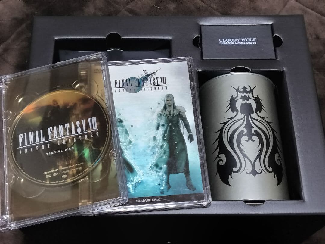 ファイナルファンタジーセブン アドベントチルドレン 限定BOX