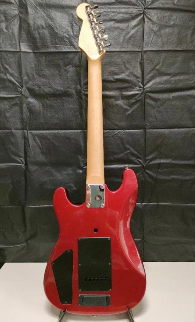 中*也様 photogenicアンプ内蔵ギター
