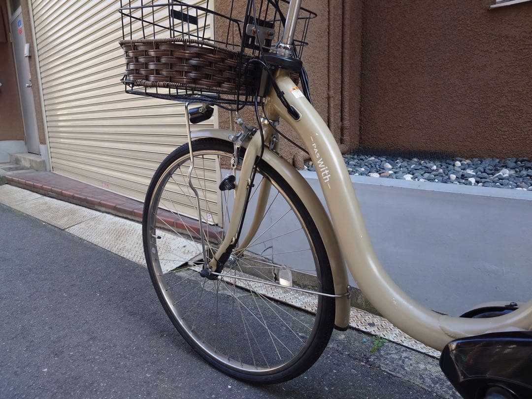 大阪府　ヤマハ　PAS WITH 電動アシスト自転車　バッテリー8.7ah