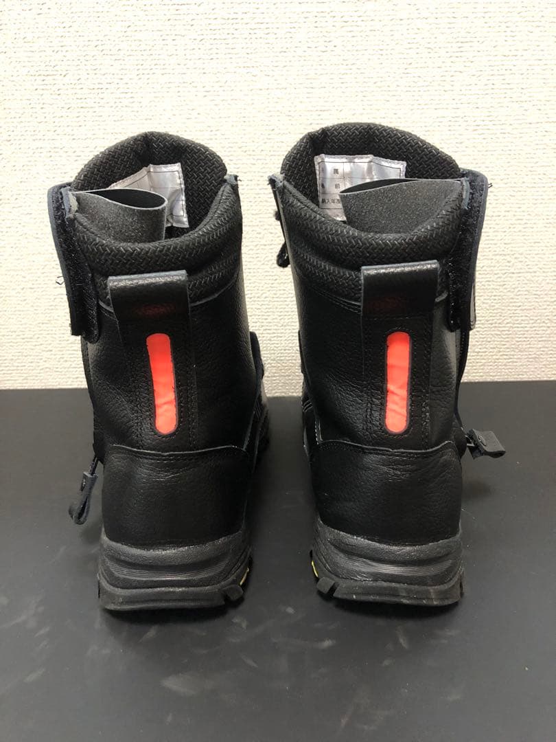 アックスランダー　AXRUNDER AX-01 安全靴　消防　ブーツ