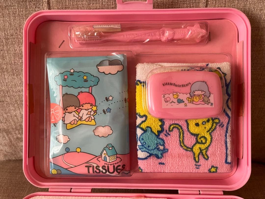 昭和レトロ　1976年　キキララ　リトルツインスターズ　トラベルメイト　トランク