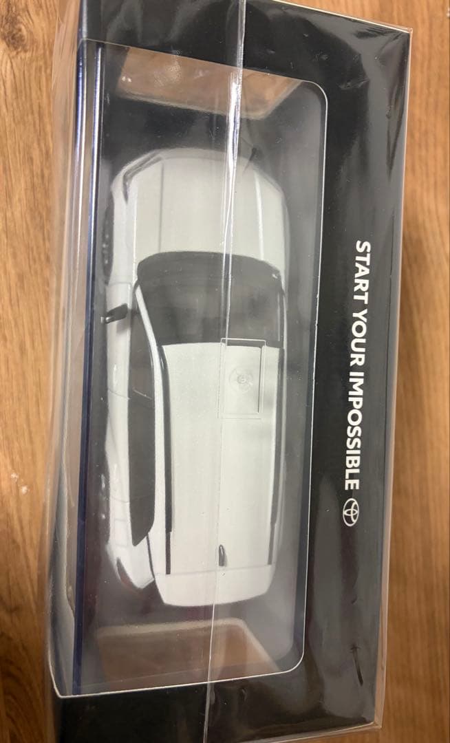 TOYOTA 新型RAV4 9色セット