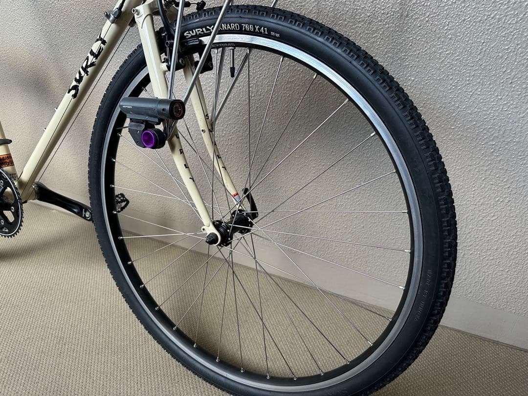 SURLY crosscheck純正完成車LG 58クリーム色