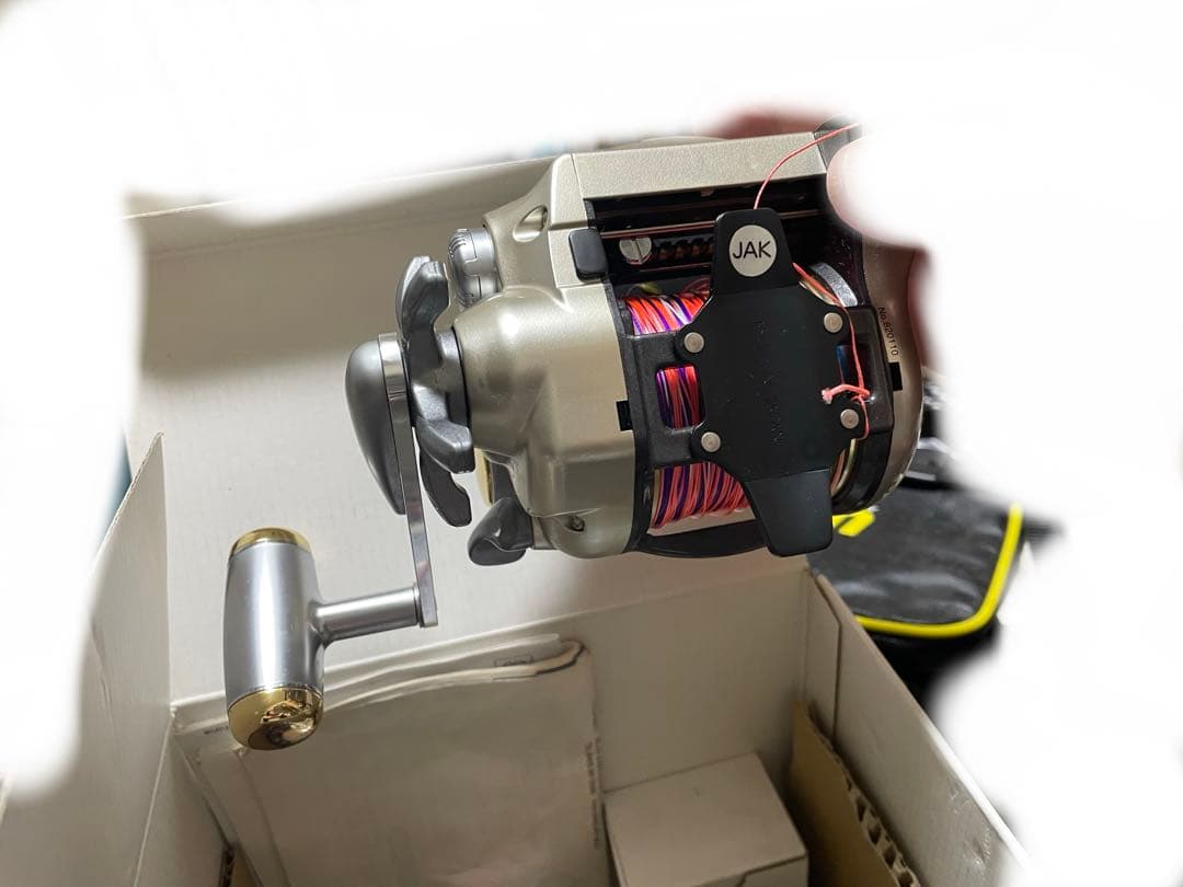 新品RYOBI電動リールバッテリー付き