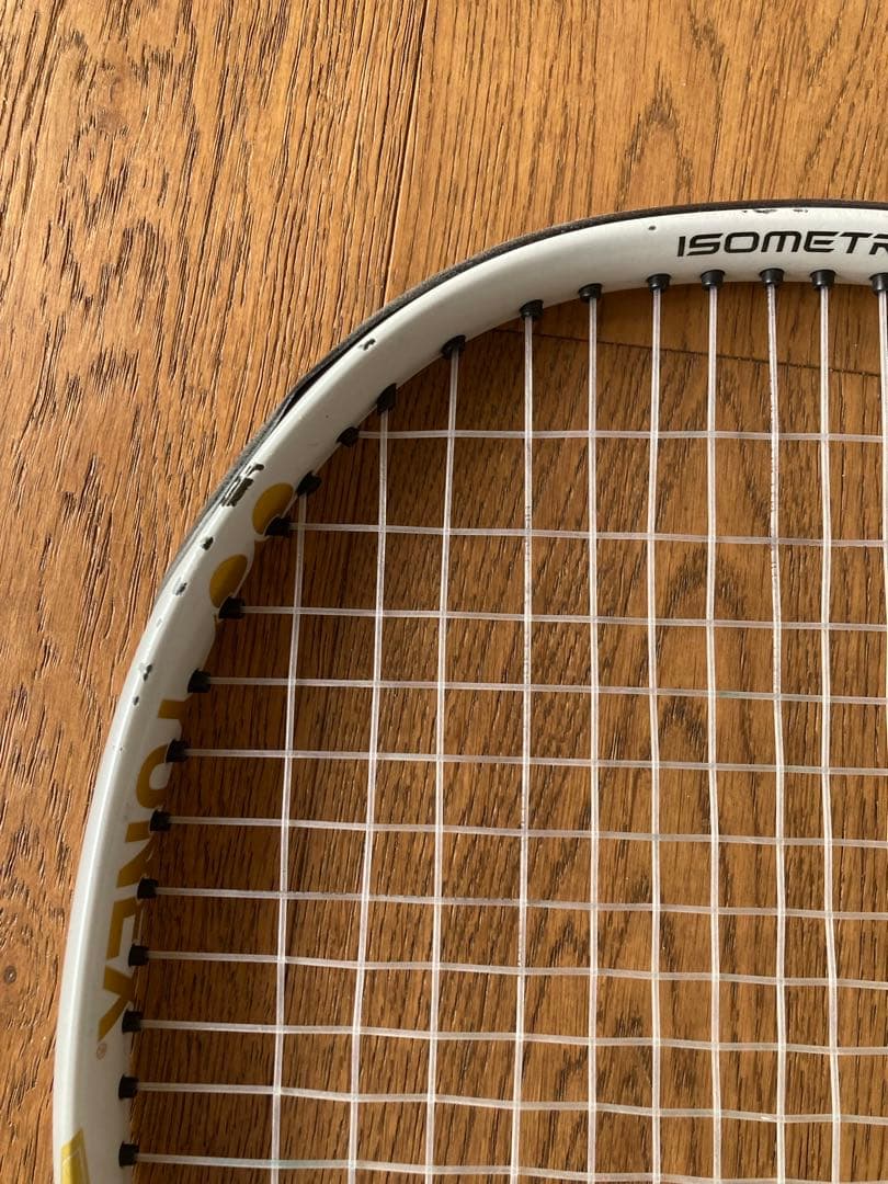 YONEX テニスラケット 大坂なおみモデル ezone100