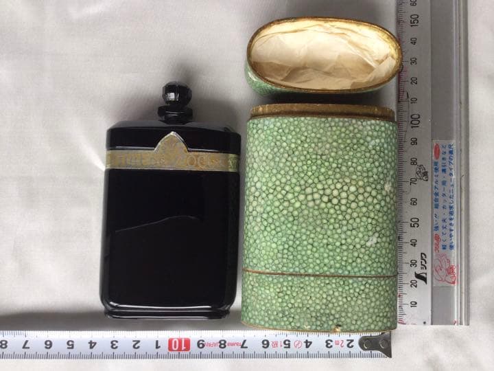 「Caron Nuit de Noel 香水瓶」オリジナルケース付/バカラ製造