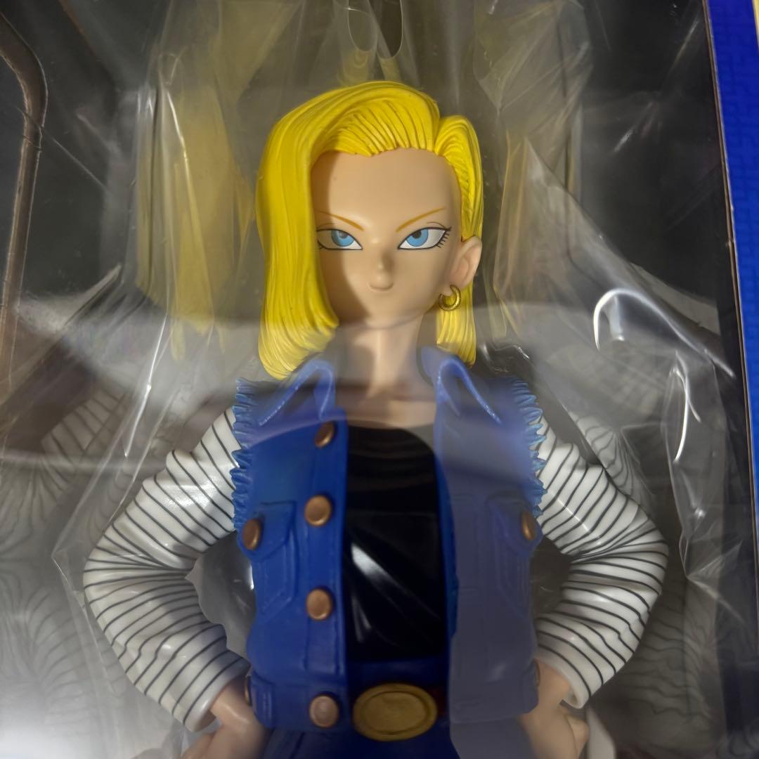 【開封品】 ドラゴンボール フィギュア ギガンティック 人造人間18号