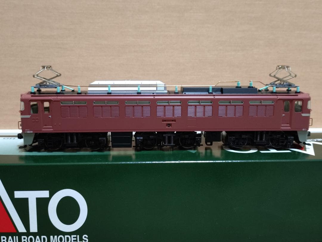 KATO 1-320 (HO)EF81 一般色