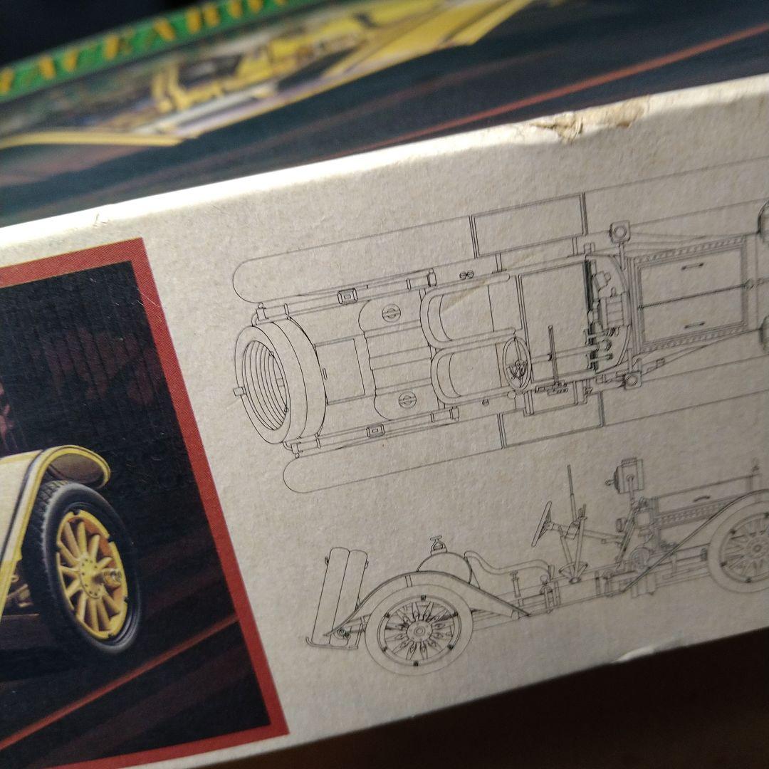 レトロ　スマイル　旧バンダイバンザイマーク　 マーサーレースアバウト 1/16
