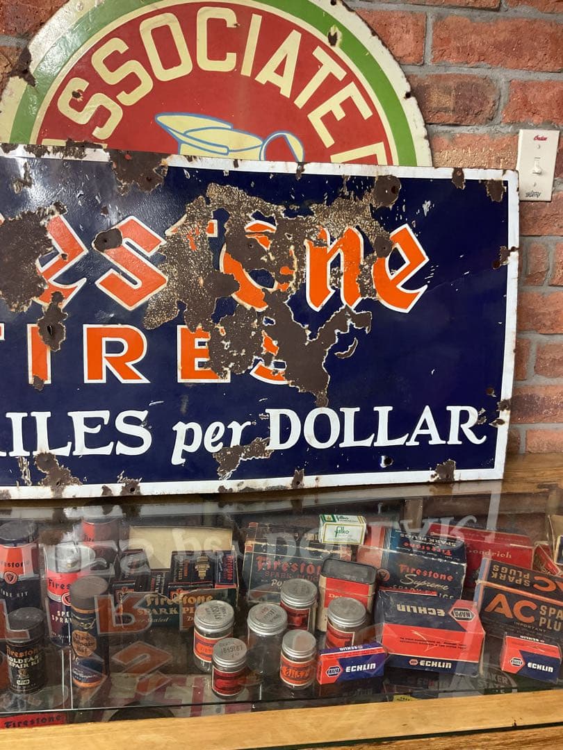 USA Firestoneタイヤ　看板