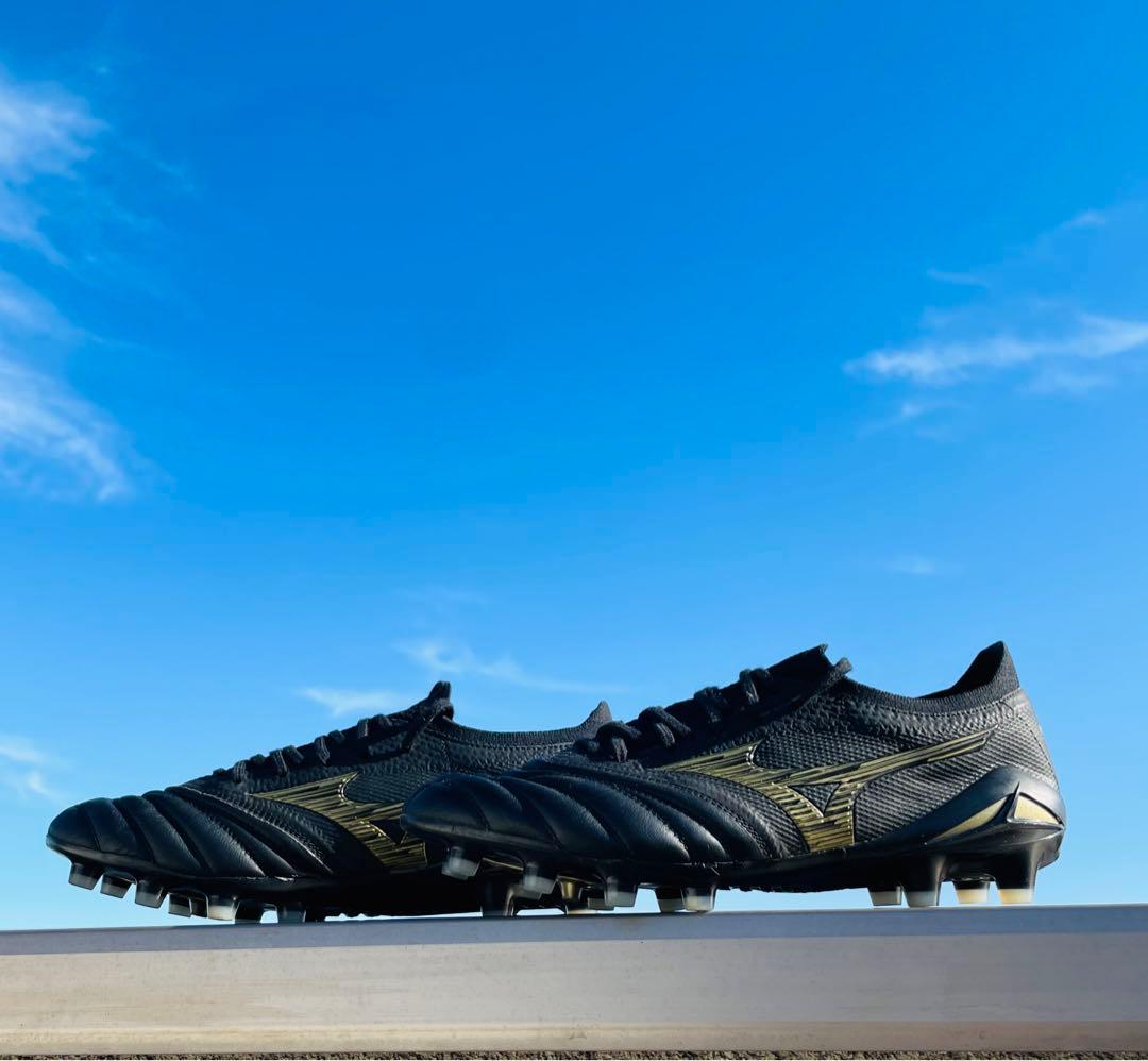 Mizuno モレリア NEO 4 β JAPAN ブラック×ゴールド　26.0