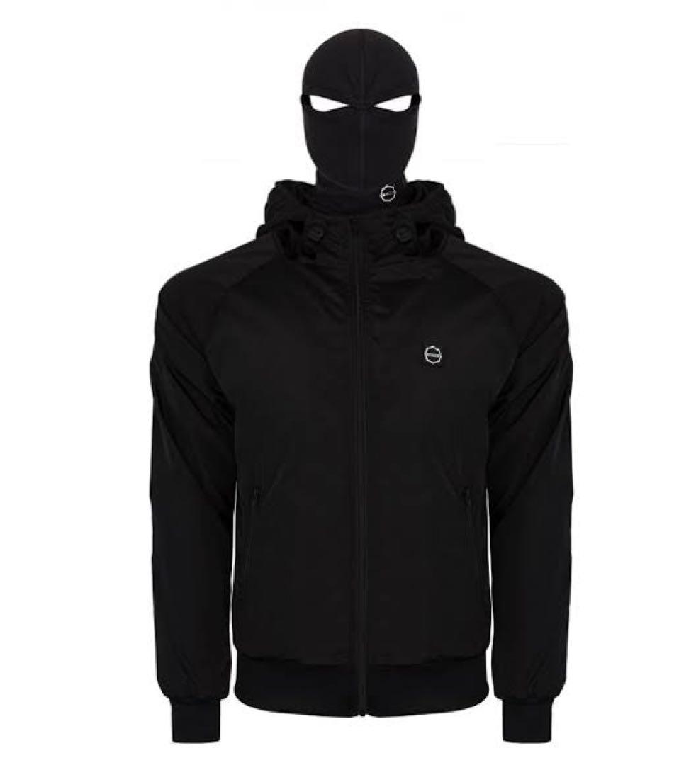 ULTRAS 防水バラクラバ付きウインドブレーカー