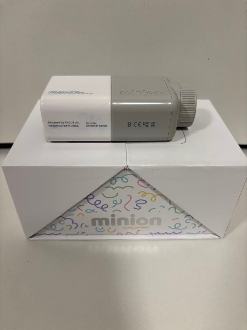 minion ゴルフ用距離計 グレー 箱付き