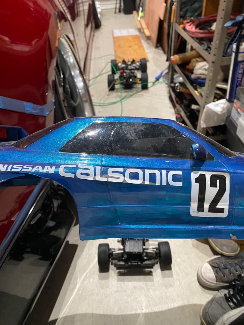 エンジンラジコンカー