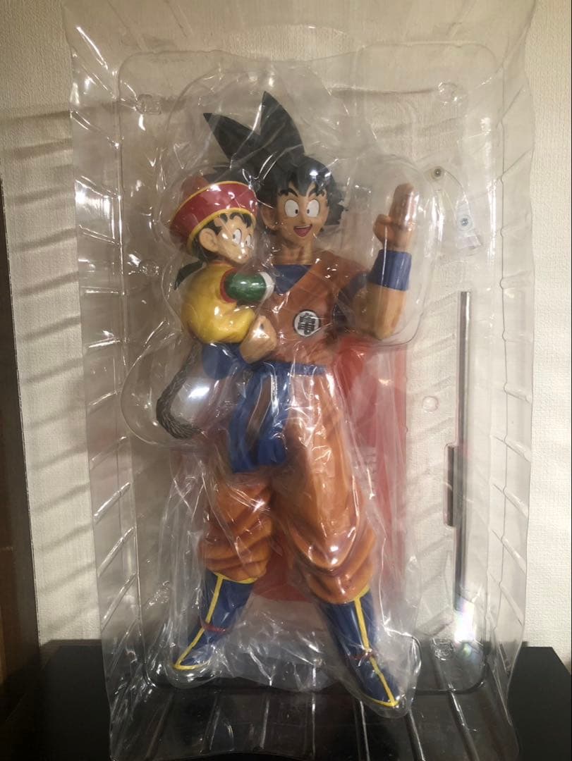 ドラゴンボールZ 孫悟空 & 孫悟飯 フィギュア　ギガンティックシリーズ