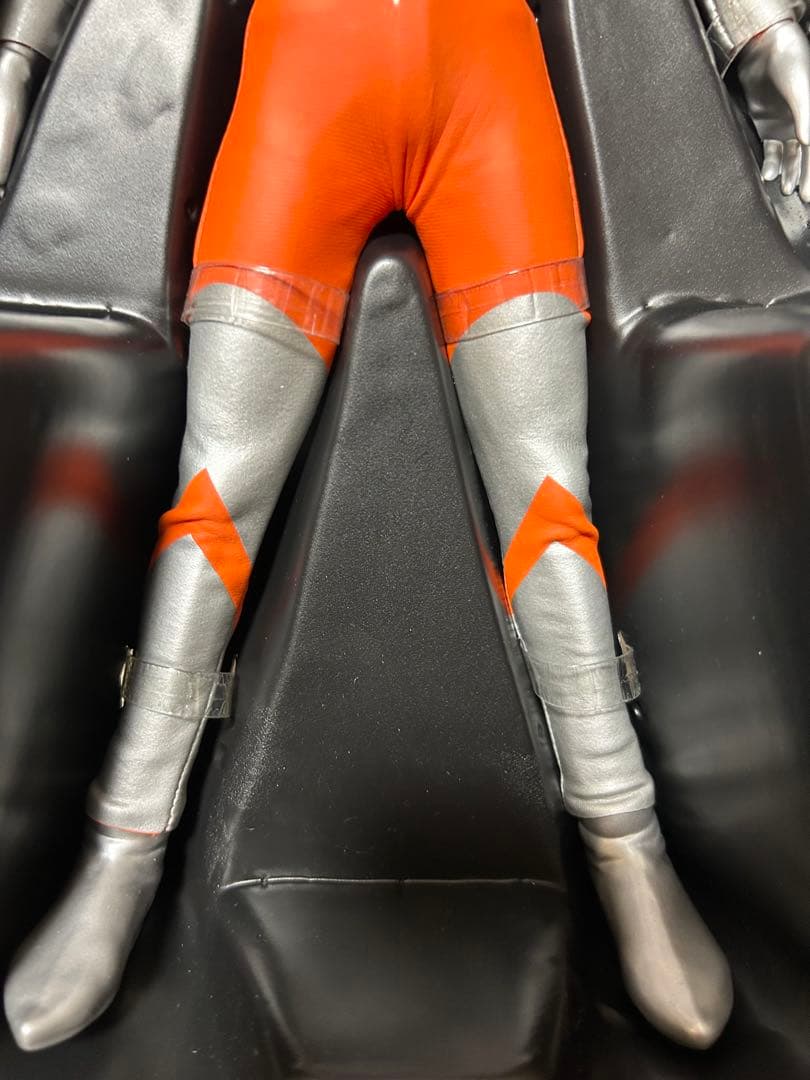 未使用 メディコムトイ RAH ウルトラマン Aタイプ フィギュア