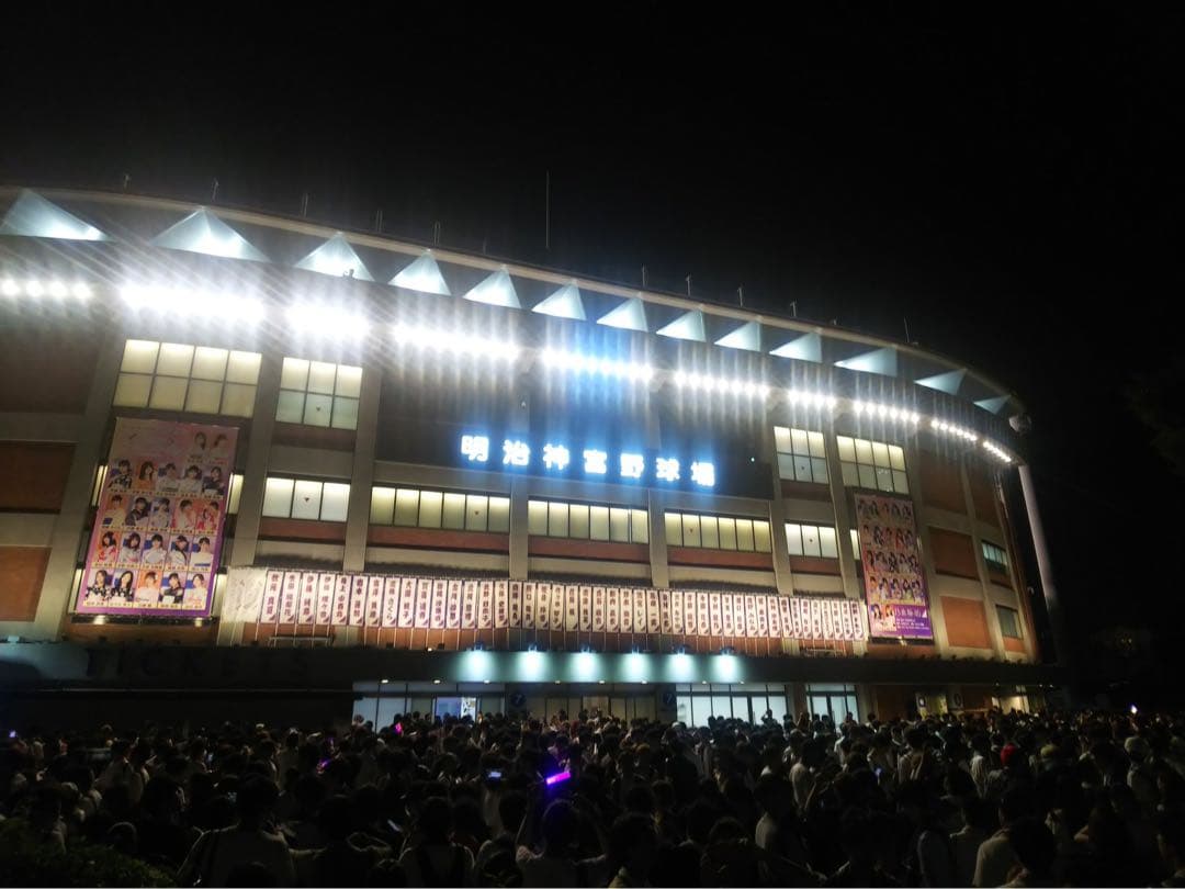 乃木坂46 全ツ2019 神宮懸垂幕