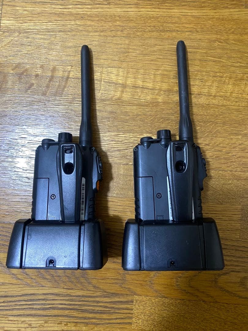 SR70A トランシーバー 2台セット 充電器付き