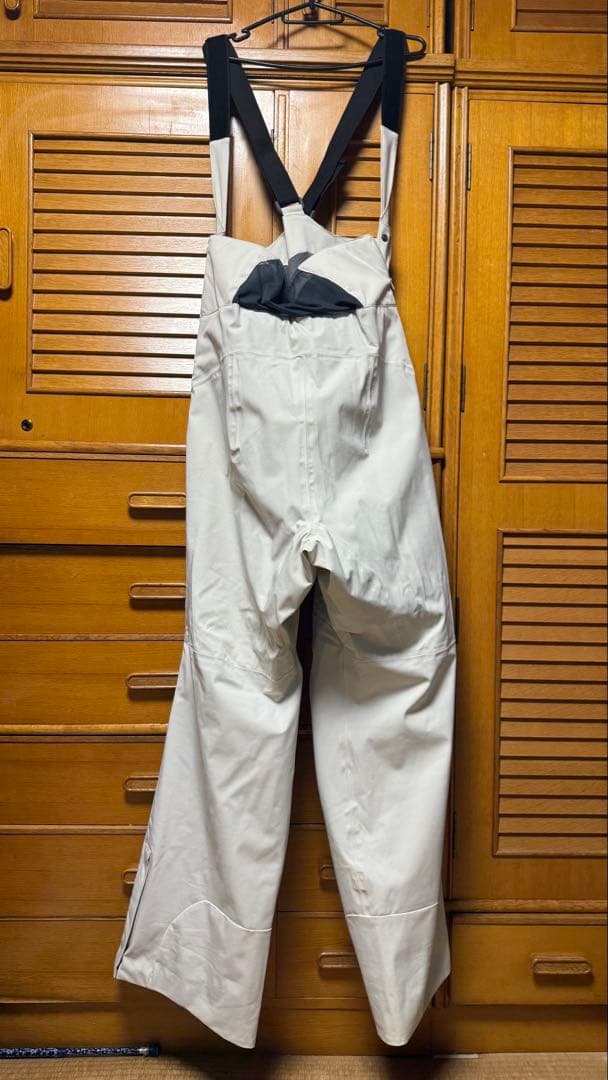 43degrees 43Dセットアップ　オフホワイトビブパンツ