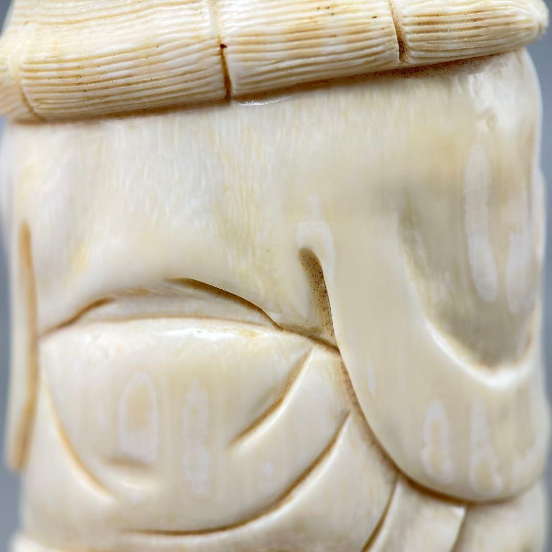 A28彫刻極上根付天然素材アンティーク骨董飾り物古美術置物細密細工354g