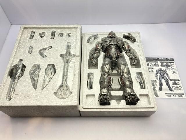 トランスフォーマー　最後の騎士王　 MEGATRON 　メガトロン　スリーエー