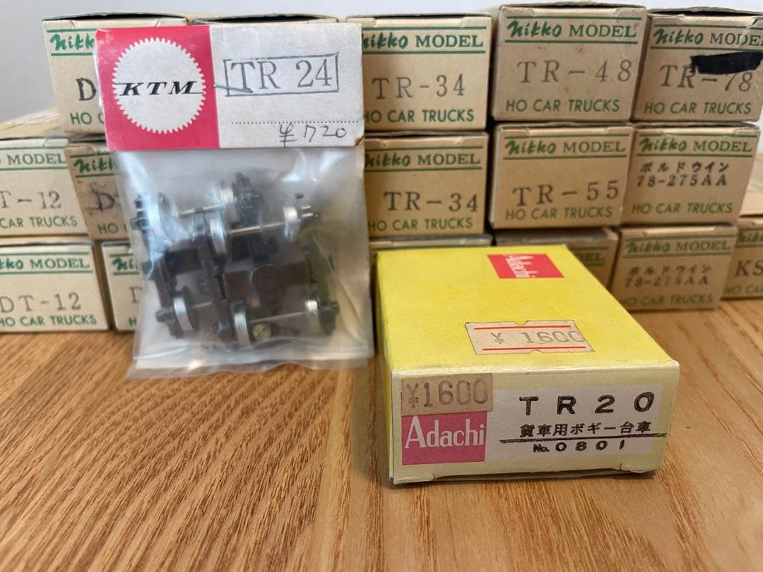 日光モデル台車　Adachi 台車　カツミ台車