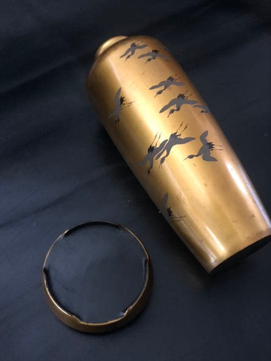 極上品◼️蔵から出てきた謎の黄金の蒔絵壺、蒔絵壷、骨董品、古美術品です。